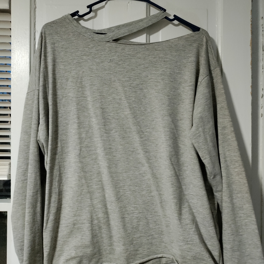 Forever 21 shoulder cut out long sleeve